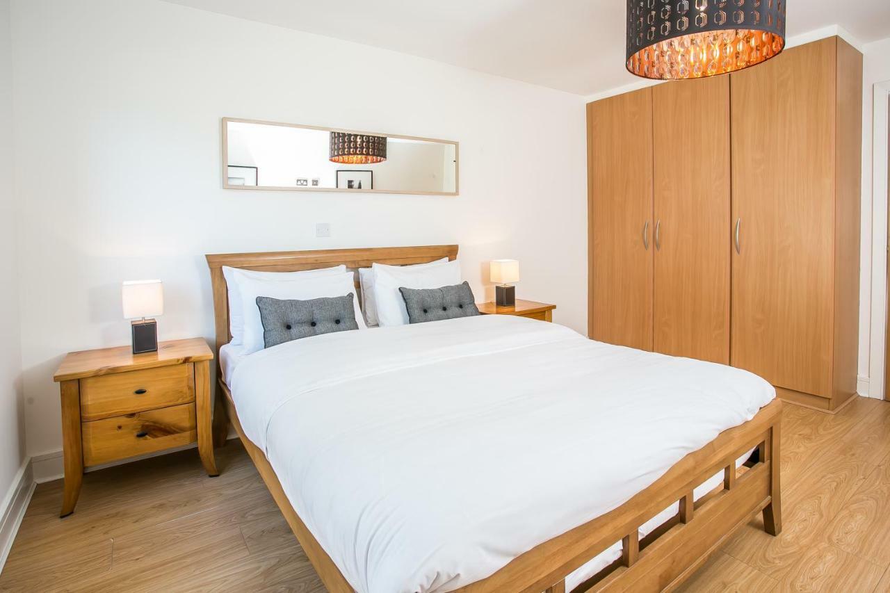 Grand Canal Square Apartments دبلن المظهر الخارجي الصورة